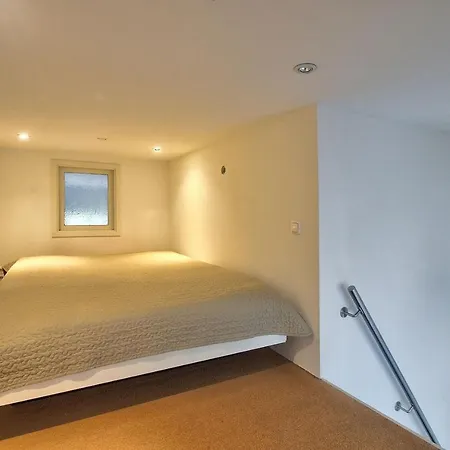 Ams Center Location * Amsterdam